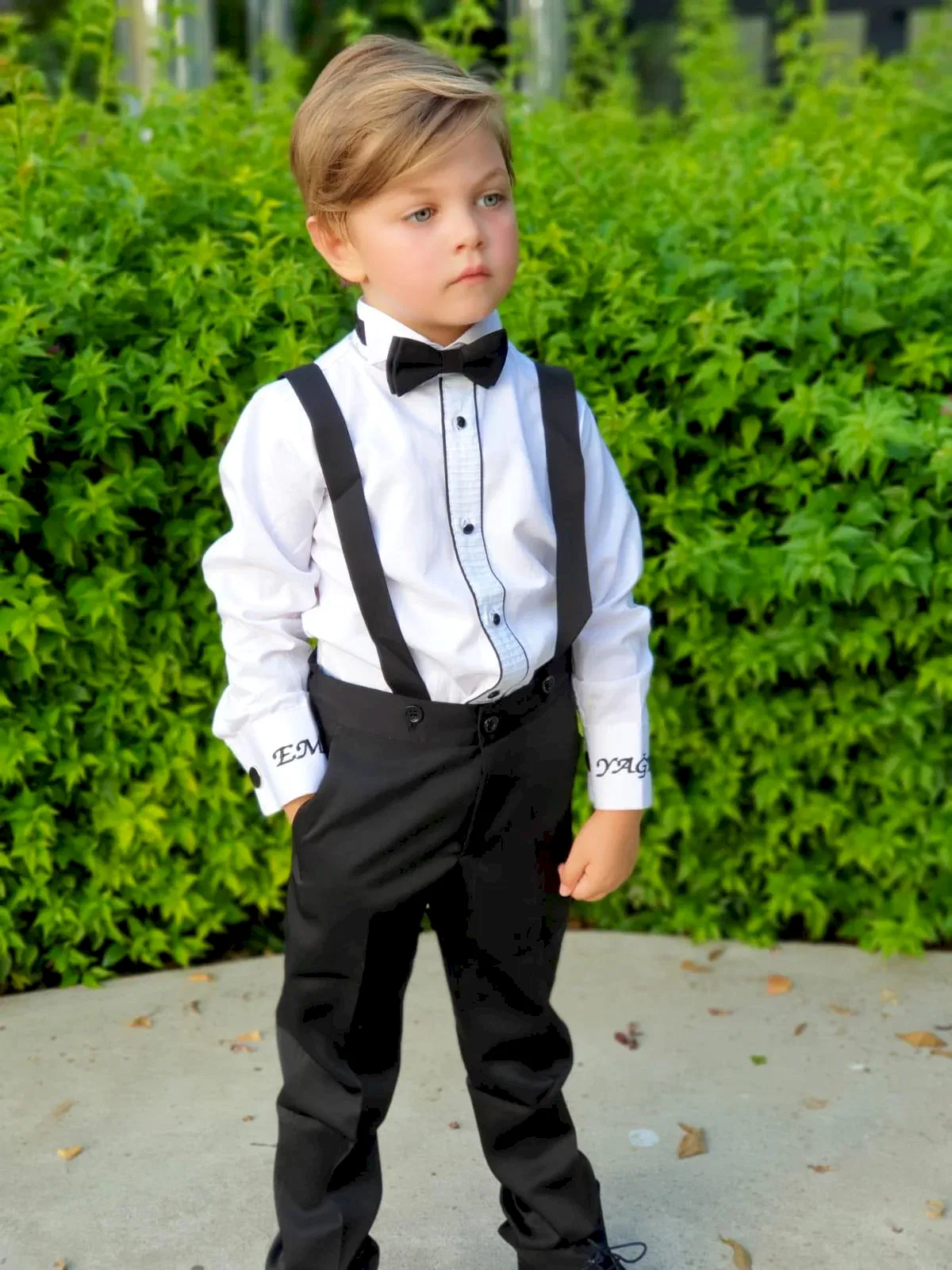 özel gün çocuk kıyafeti