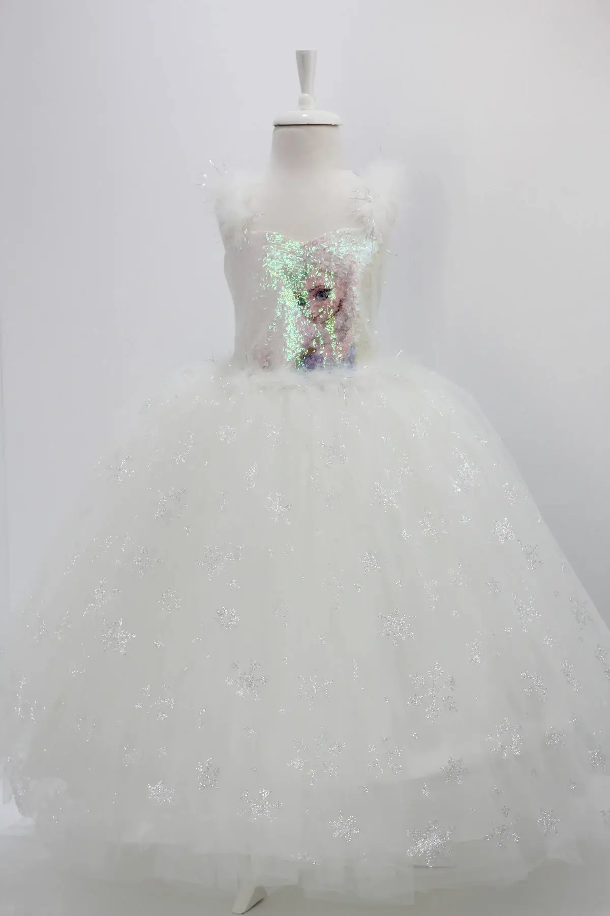 Beyaz Resimli Elsa Kostüm