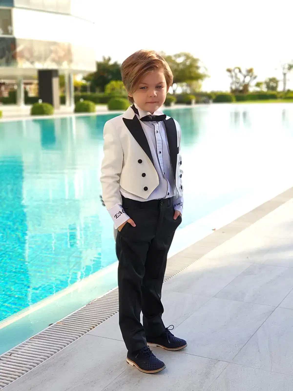 Erkek Çocuk Beyaz Frak Smokin