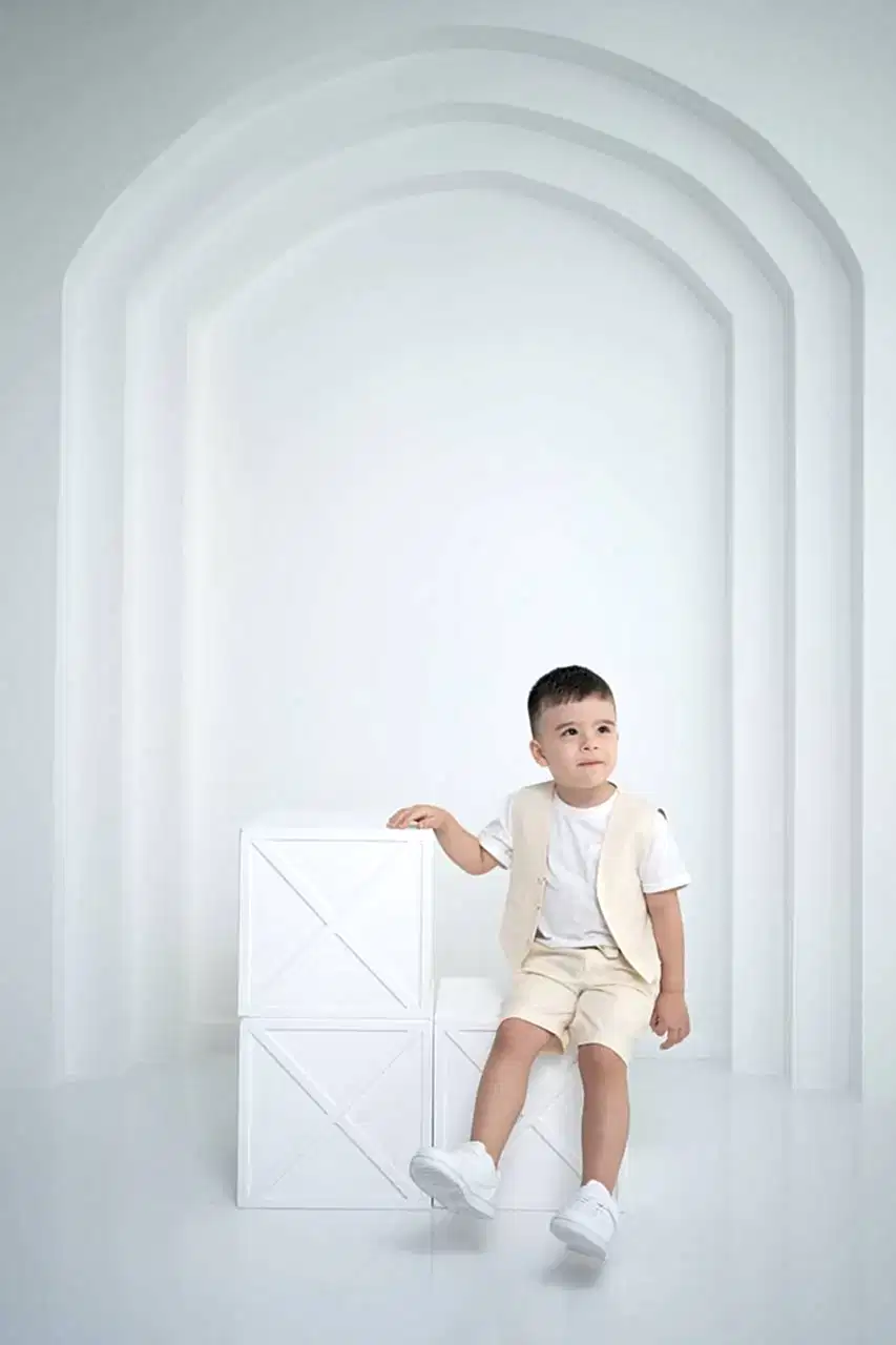 Çocuk Keten Yelek Şort Tişört 3’lü Takım – Krem