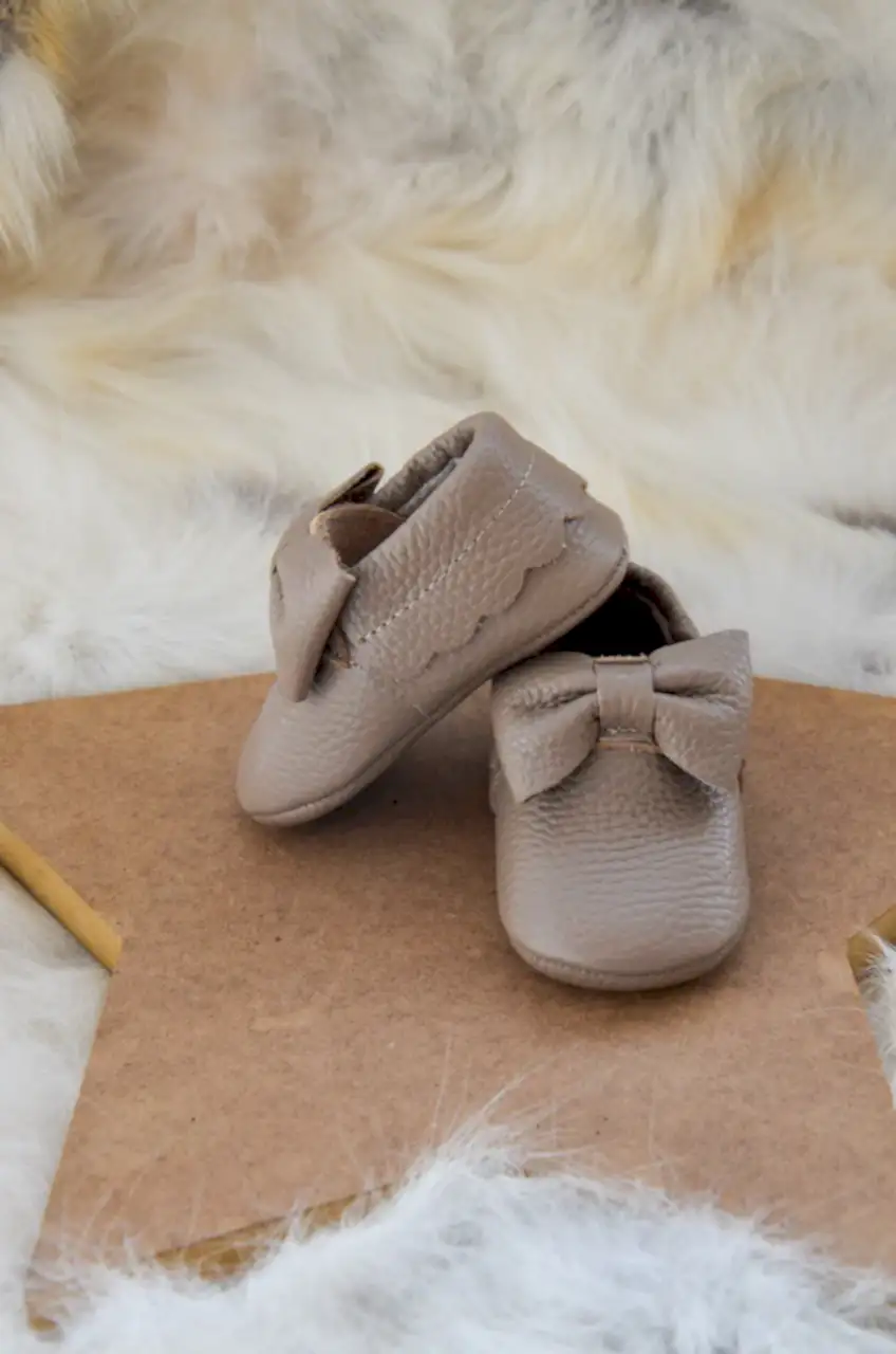 Hakiki Deri Kahverengi Bebek Makosen – Rahat ve Şık İlk Adım Ayakkabısı