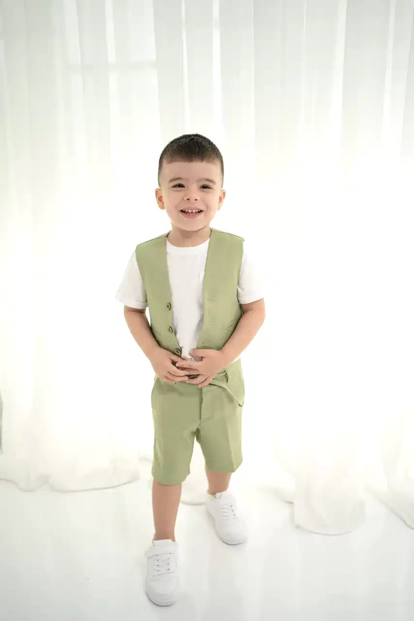Yeşil Keten Yelek Şort ve Tişört 3'lü Set - Çocuk Takımı (1-10 Yaş)